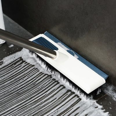 Balai brosse blanc bleu