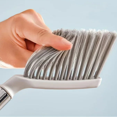 Pelle et balayette souple