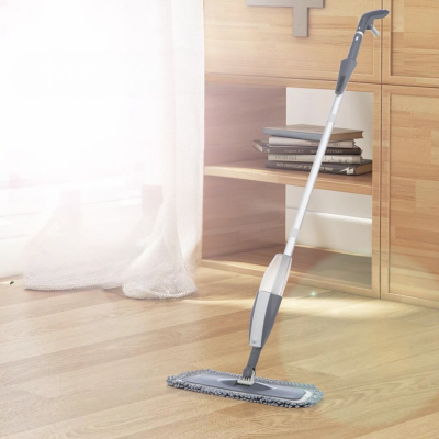 Serpillère proche bibliothèque