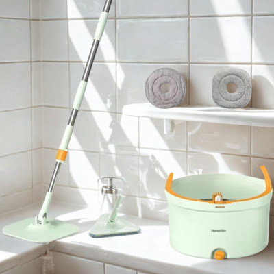 Serpillière et eau sur ensemble1