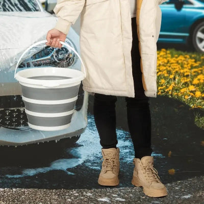 seau-pliable-lavage-voiture